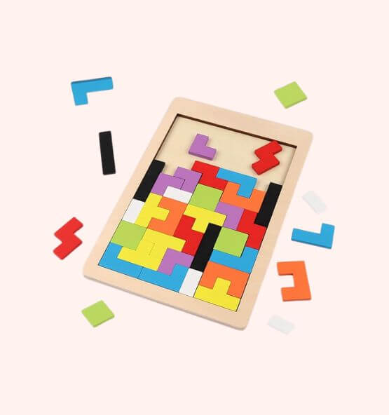 Wooden Tetris puzzle – Montessori-inspired educational toy featuring colorful geometric blocks designed to develop children's spatial reasoning, problem-solving skills, creativity, and fine motor coordination through hands-on play.